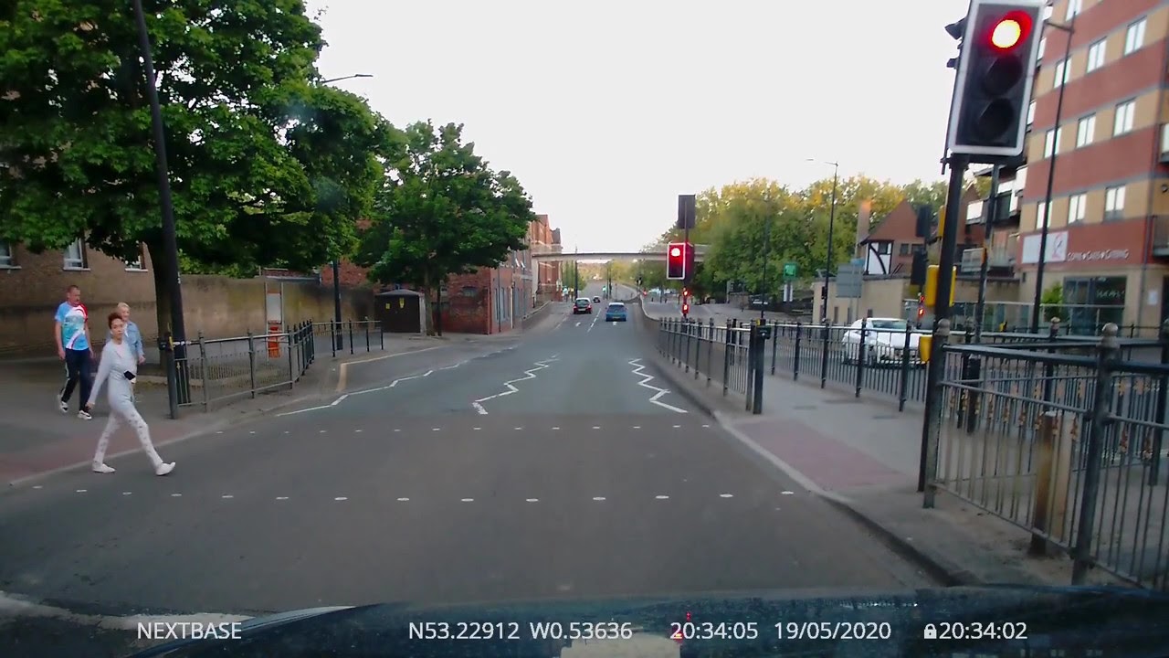 Double red light jumpers