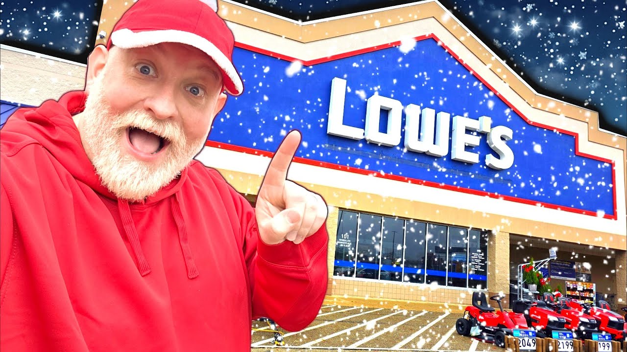 РОЖДЕСТВО 2025 В МАГАЗИНЕ LOWES, МАССИЛЛОН, ОГАЙО