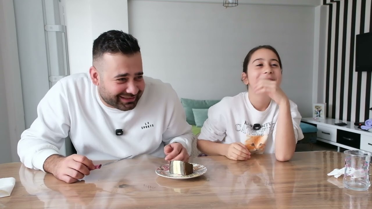 ❤️MISRA YURTDIŞI ABUR CUBURLARI DENİYOR❤️!!! - ❤️ MISRA TRIES SNACKS FROM AROUND THE WORLD ❤️
