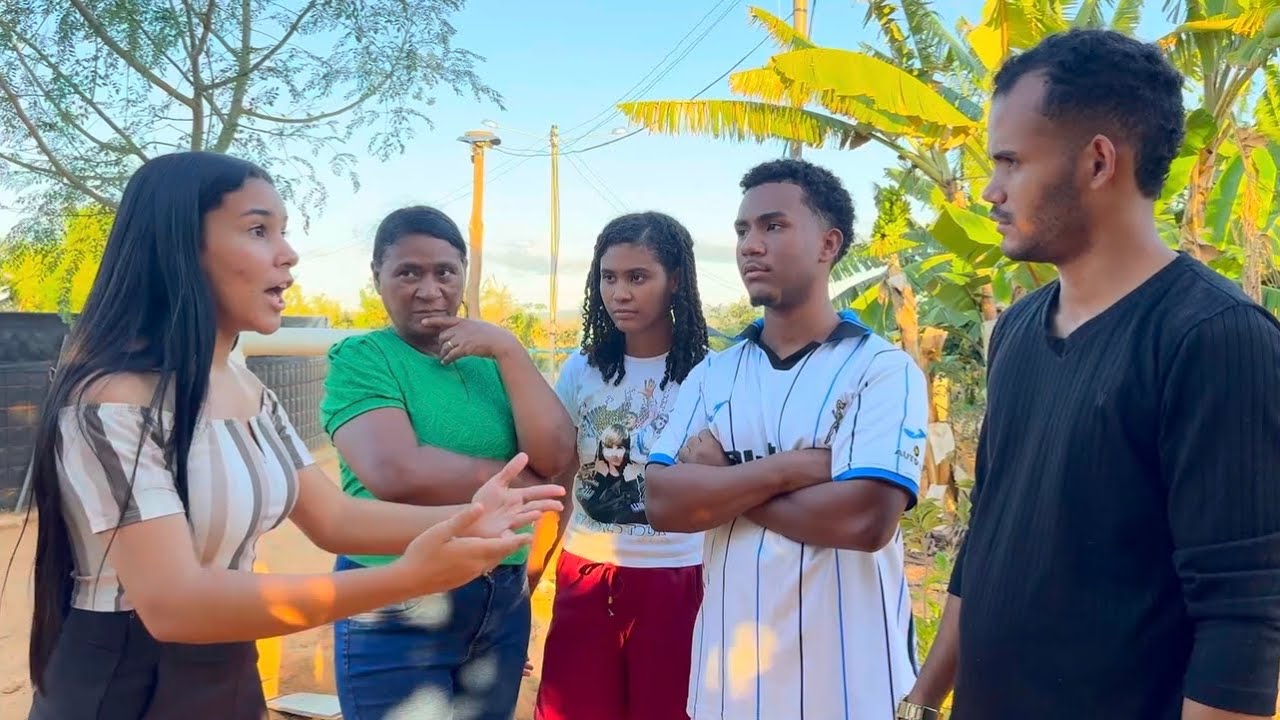 Homem APRESENTA Namorada Para FAMILIA E Tem UM Grande SURPRESA 😱