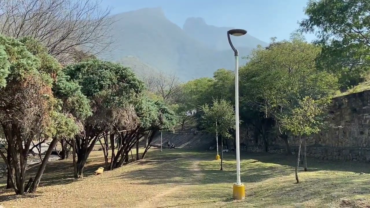 PARQUE HUNDIDO//COUNTRY SOL