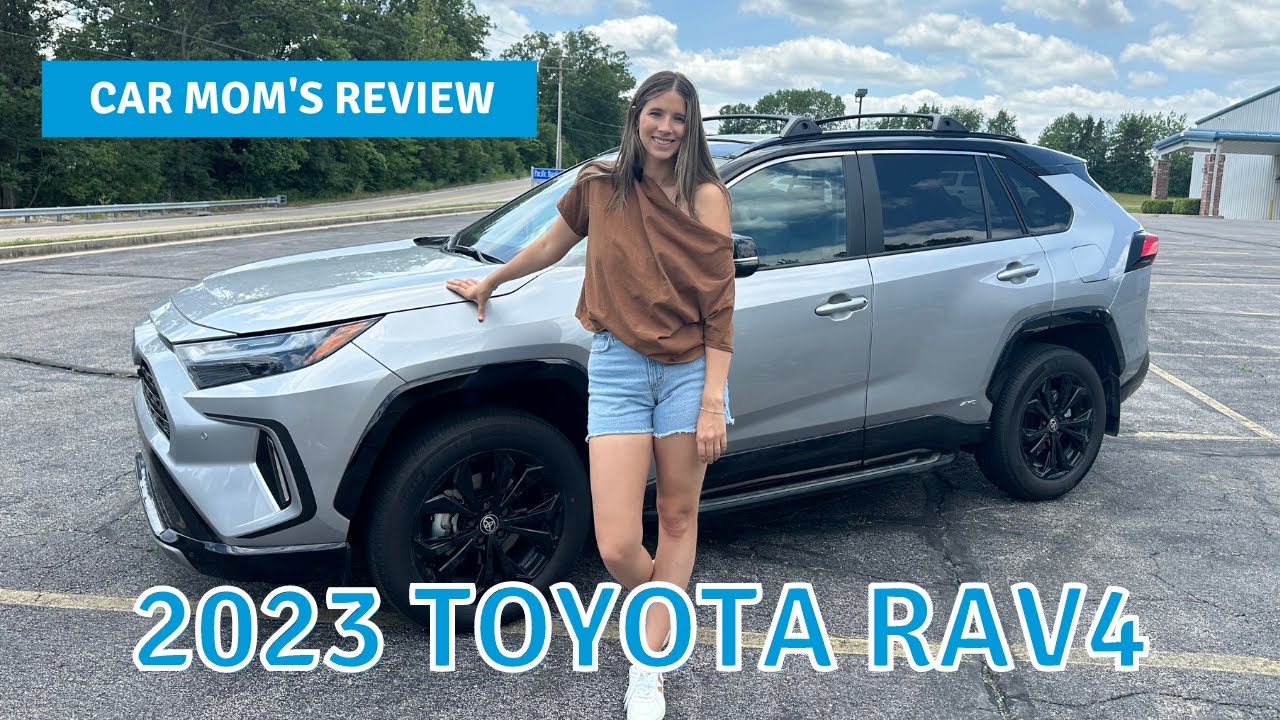 Насколько Toyota RAV4 2023 года удобен для семейного использования?