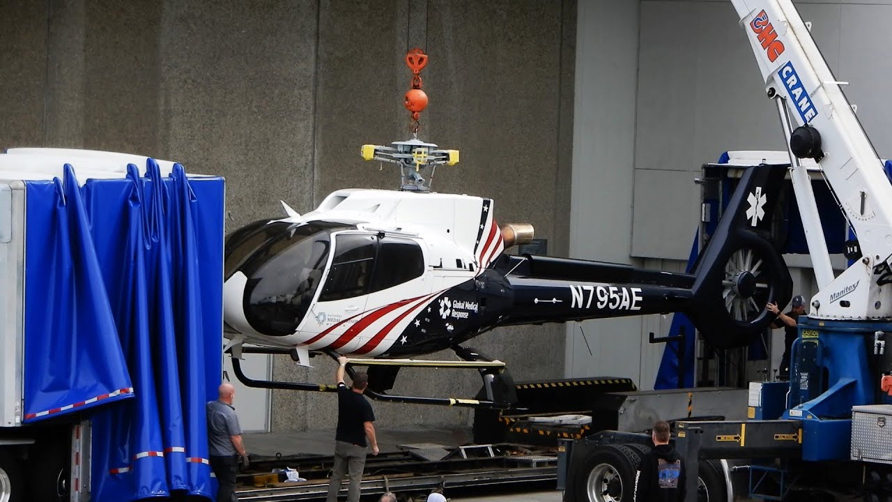 HAI Heli-Expo 2024 Helicopter Ground Handling at Anaheim Convention Center