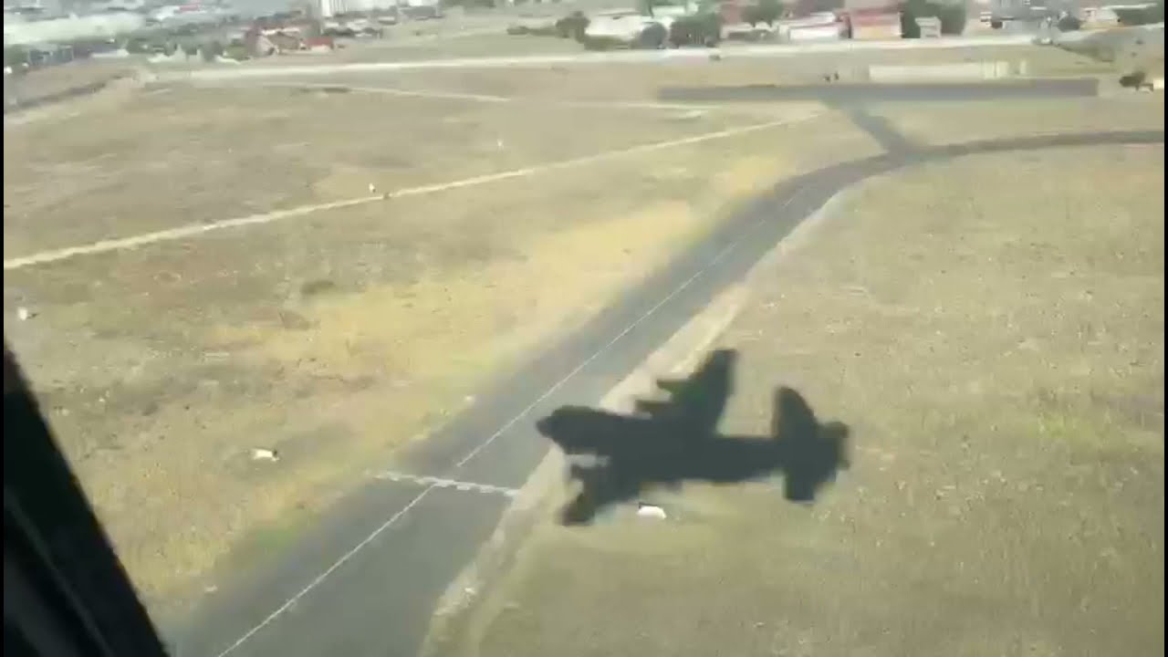 SAAF C130BZ over Cape Town