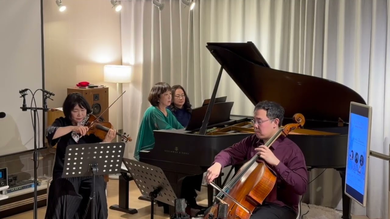 베토벤 비창 소나타 2악장 Beethoven’s Piano Sonata No. 8 in C minor, “Pathétique” 2 Mov