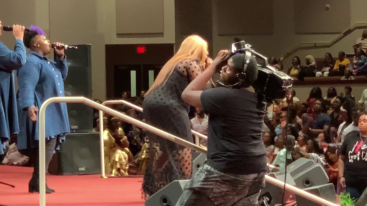 Jekalyn Carr - YOU'RE BIGGER (LIVE) - Dallas September 2019
