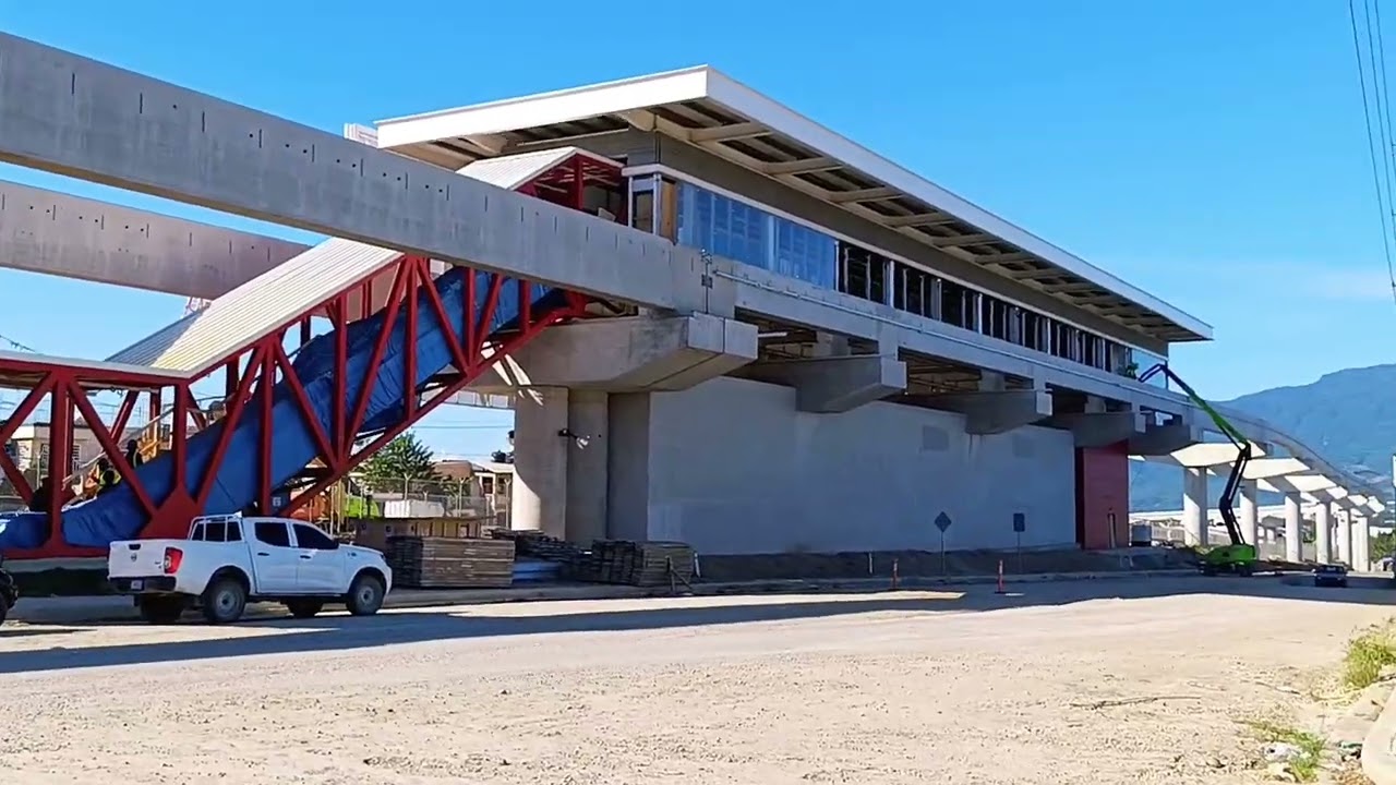 Cómo va lo avance de la colocación de la viga robótica del monorriel de Santiago RD.
