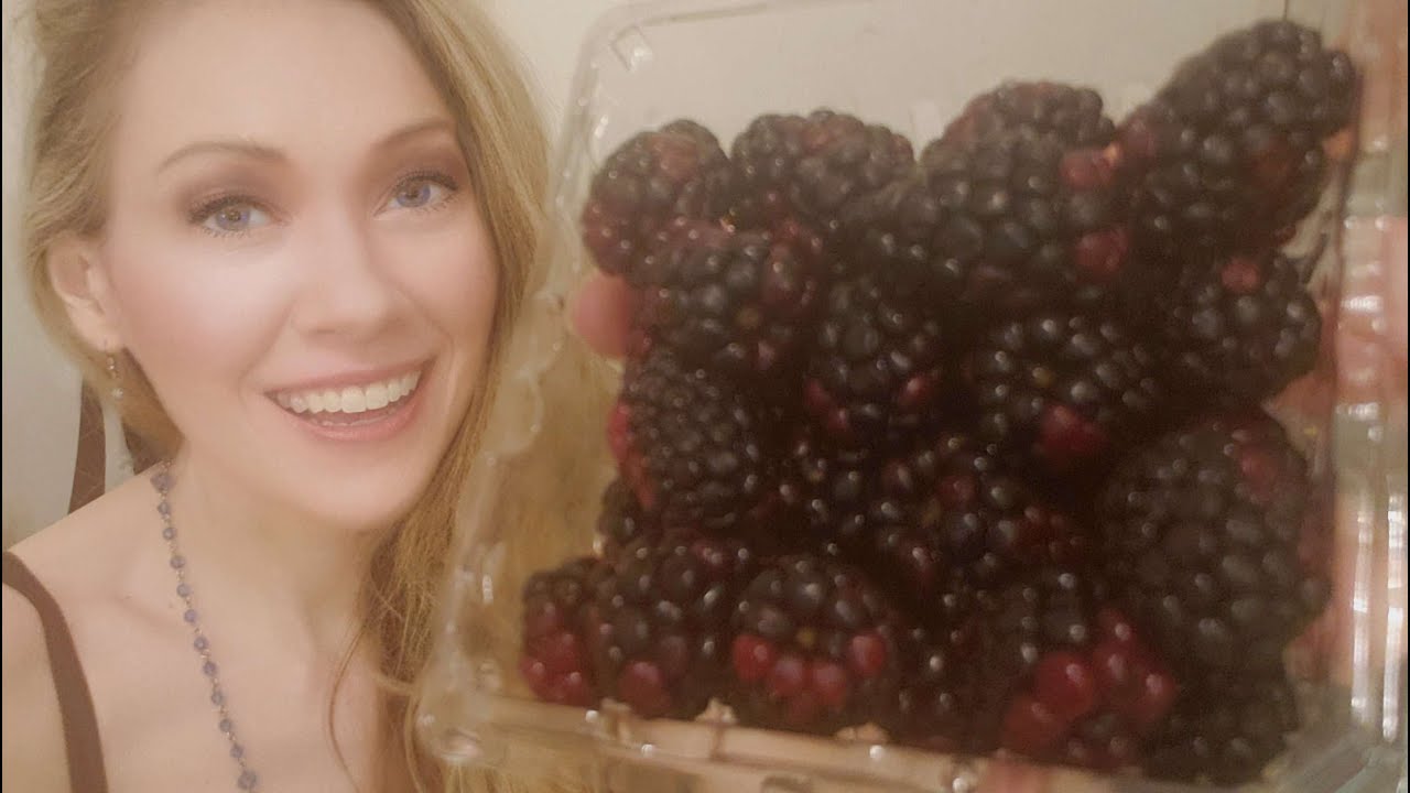 Blackberry Mukbang ASMR