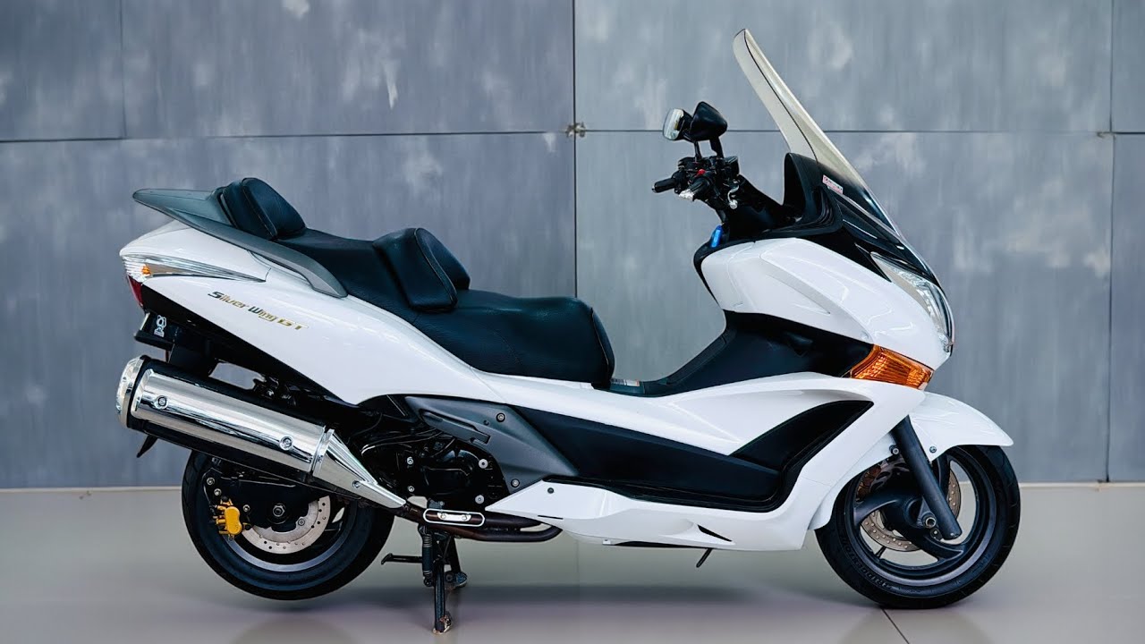 Honda Silver Wing GT 600cc. Abs ตัวTopสุด รถสีขาว 24xxxkm Bigscooterรุ่นใหญ่