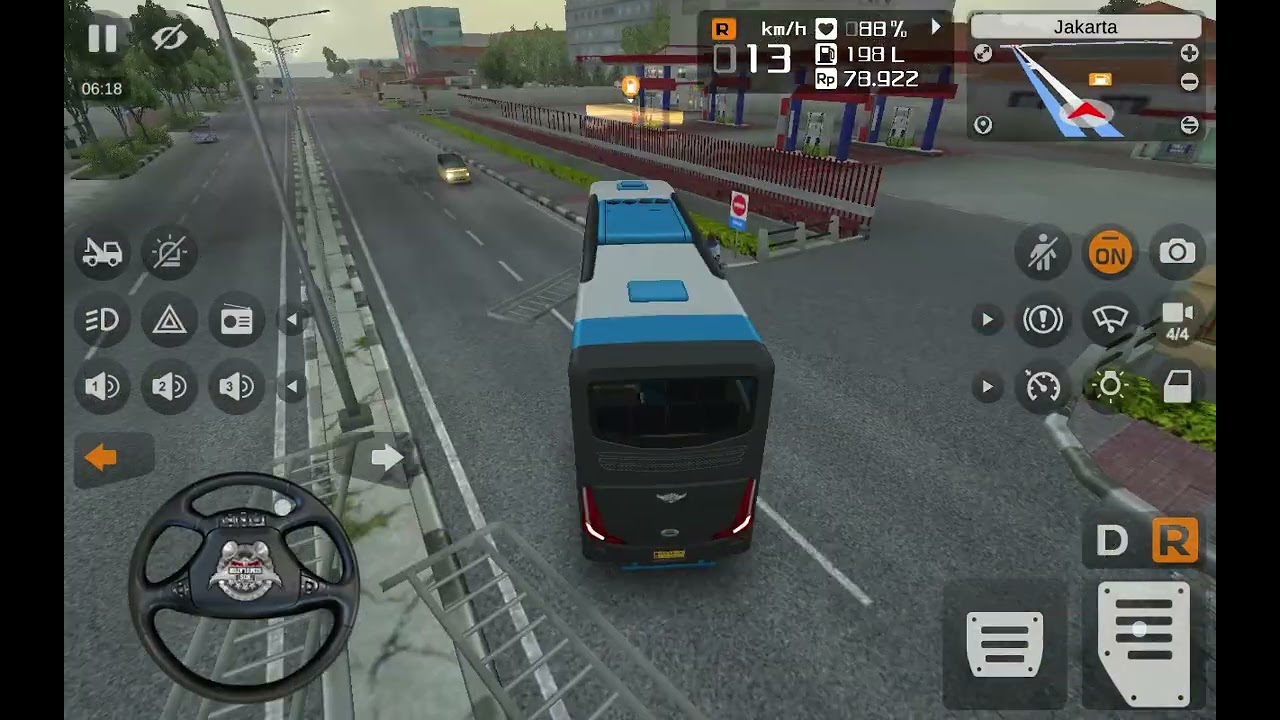 Main bus simulator accident di indoesia bagian Jakarta 