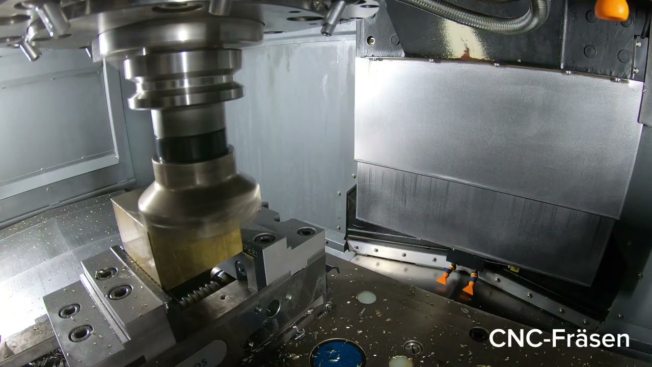 Polymechaniker in der Gloor AG
