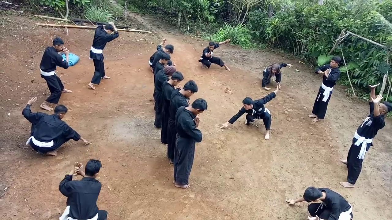 LATIHAN PSHT YANG PENUH PERJUAANGAN