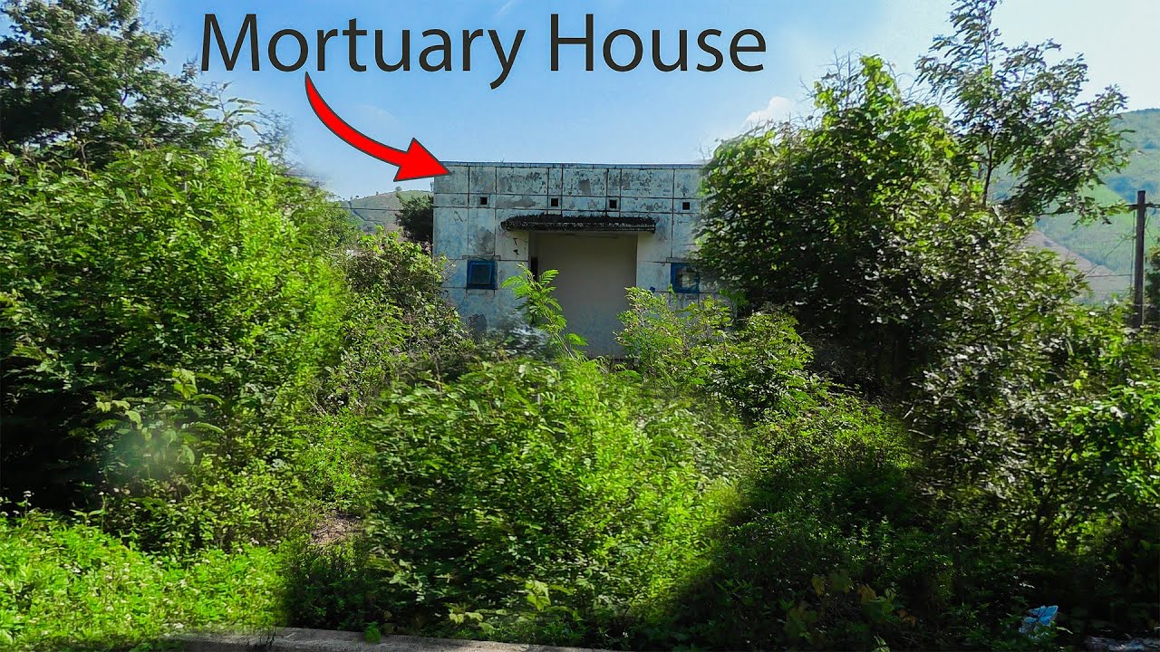 Part 5 : We Restored an Abandoned Medical Clinic - Cleaning & Mowing | Clean Up