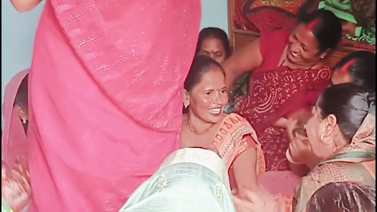 माता रानी का👌 फिल्मी तर्ज में नया💯भजन पल्लू 🌺लटके मैया का 🙏पल्लो लटके🌺