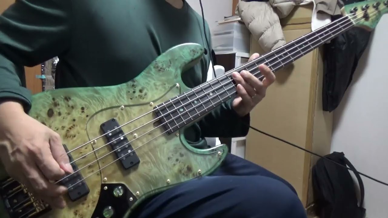 Versailles - Flowery Cover (Bacchus CTM-4AC EWC)