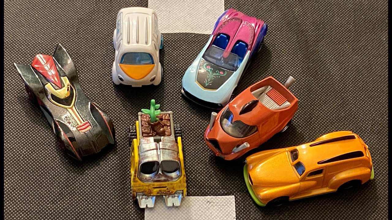 HOTWHEELS DISNEY CHARACTER CARS SERIES 5 (PLUTO WALL-E, JAFAR, OLAF, ANNA, PUMBAA)
