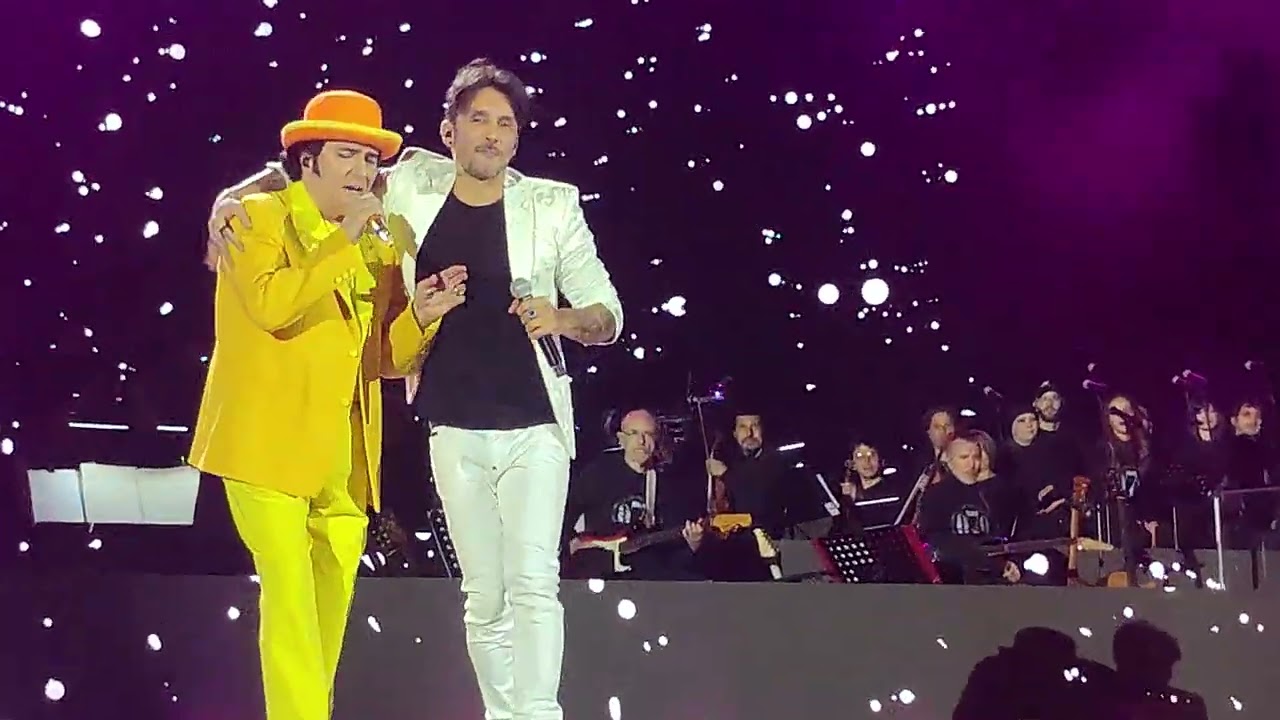 Medley 2 Renato Zero Settanta Tour (il caos,fantasmi,regina,che ti do...)e Fabrizio Moro,23 09 Roma