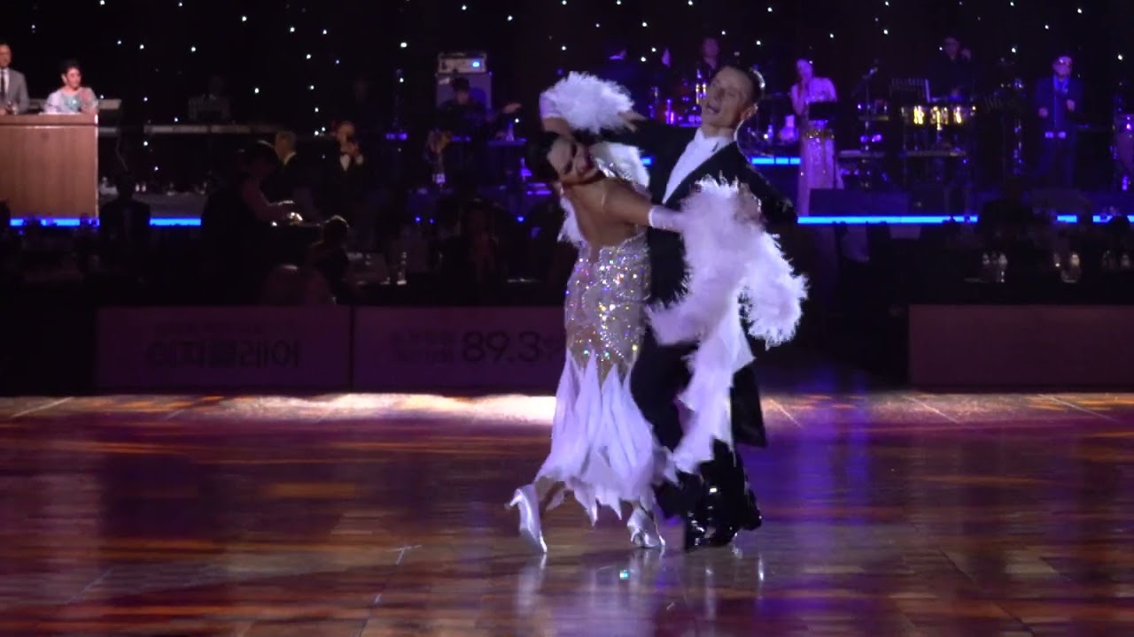 Stanislav Zelianin & Irina Cherepanova Slowfoxtrot honor dance Korea Open Ballroom