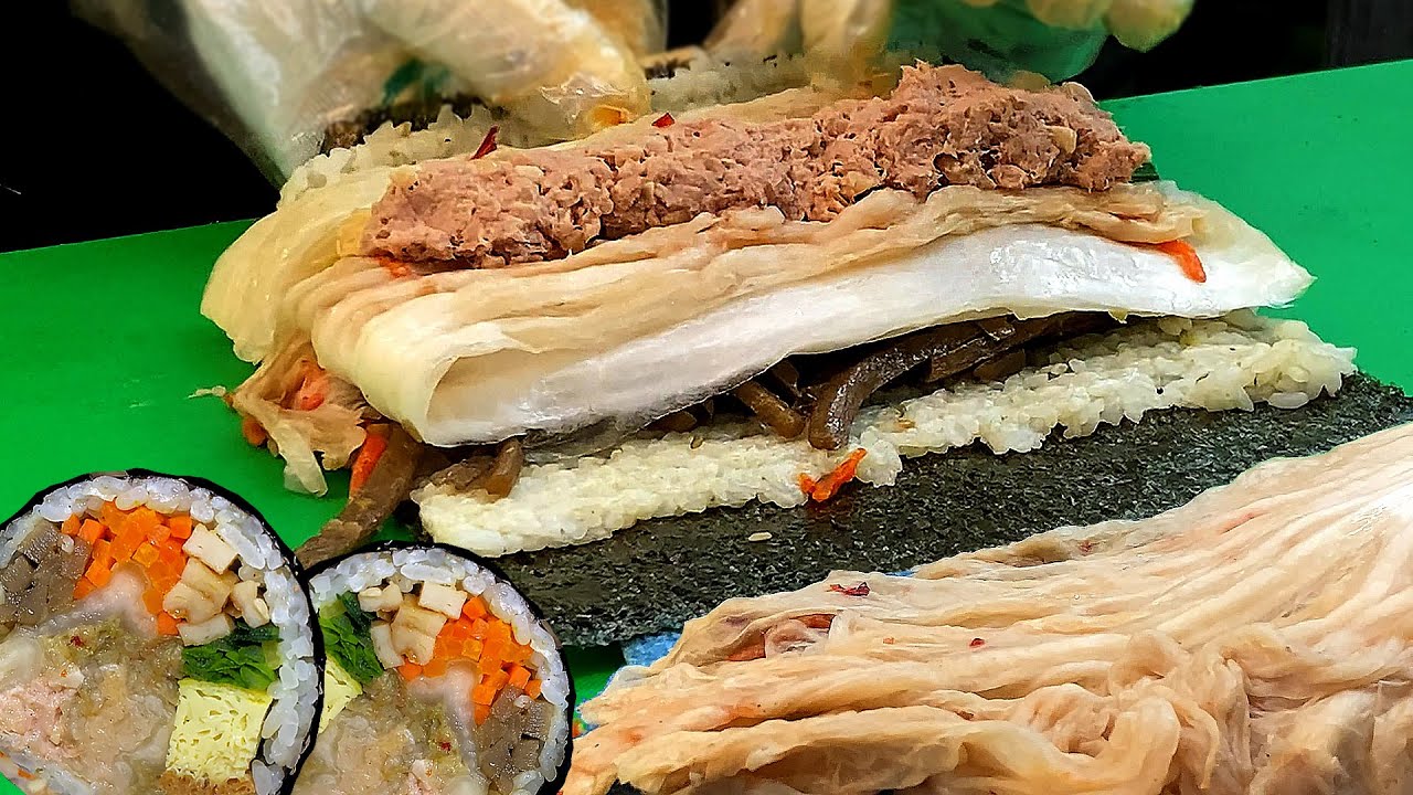 묵은지 혁명! 숙대 묵은지 참치 김밥,이영자도 반한 생활의 달인,한입소반 -$3 meal,Ripened Kimchi Gimbap/korean street food/韓国キムチキンパプ