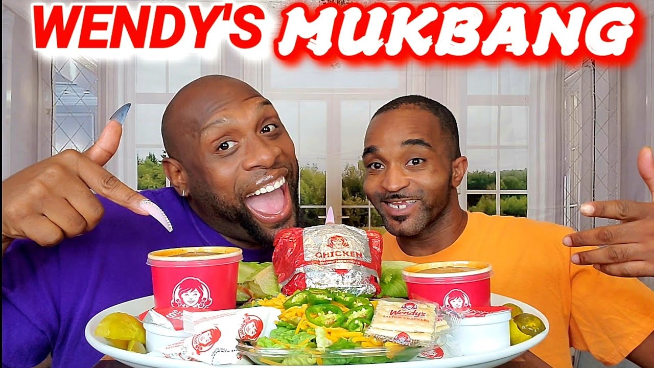 WENDY'S BACON DOUBLE CHEESEBURGERS MUKBANG 먹방 ... HUBBY EDITION ... LITTLE LLIPS APPEARANCE ...