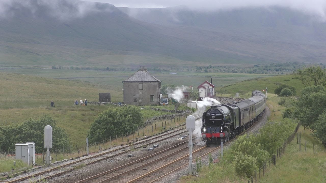 A1 60163 Tornado Pauses At Blea Moor With The Waverley - 06/07/25