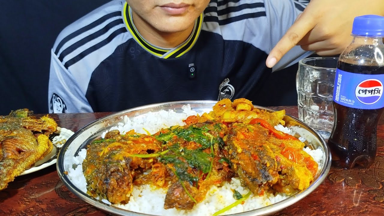 Spicy Fish Fry, Fish Curry, Pepsi With Rice Eating Show 