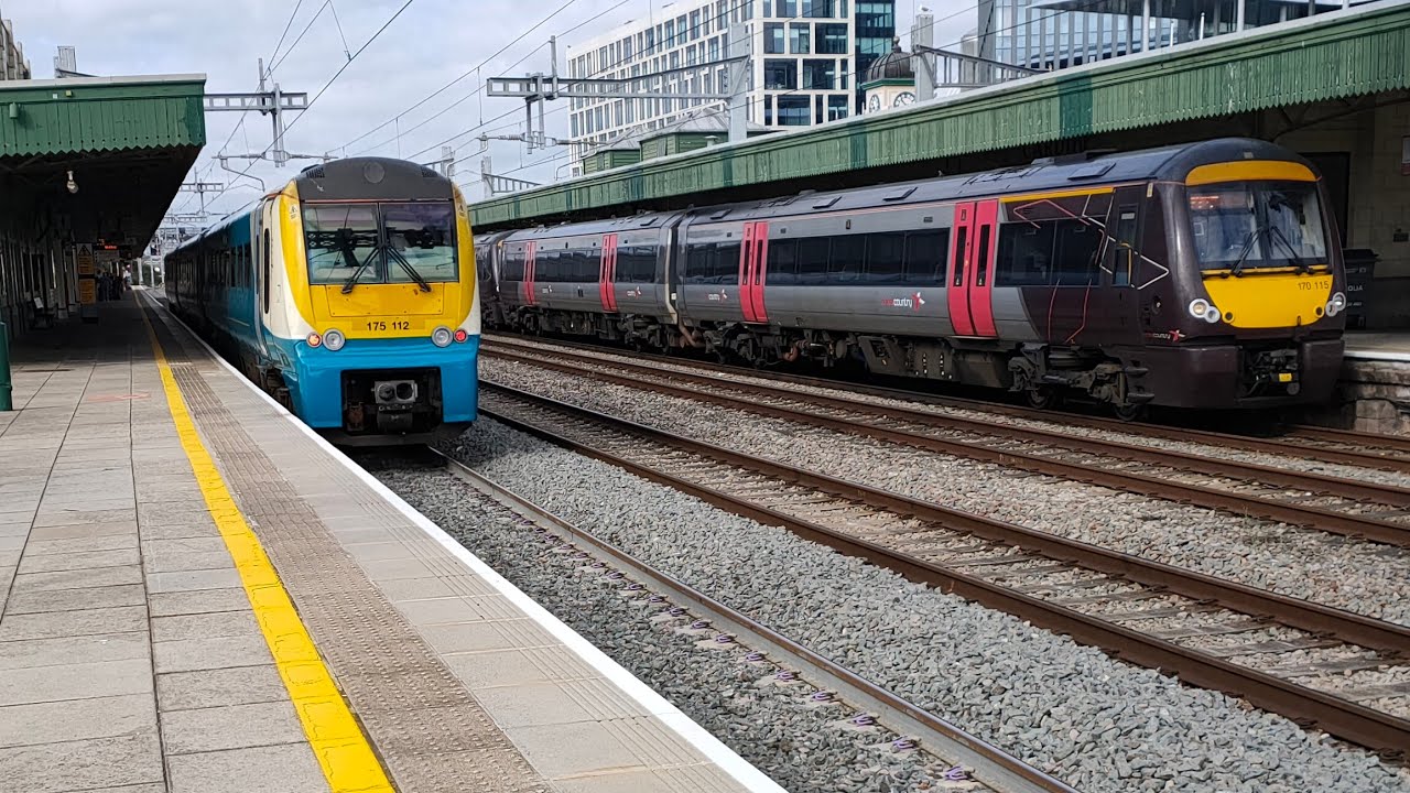 Trains at Cardiff Central - 22/09/2021