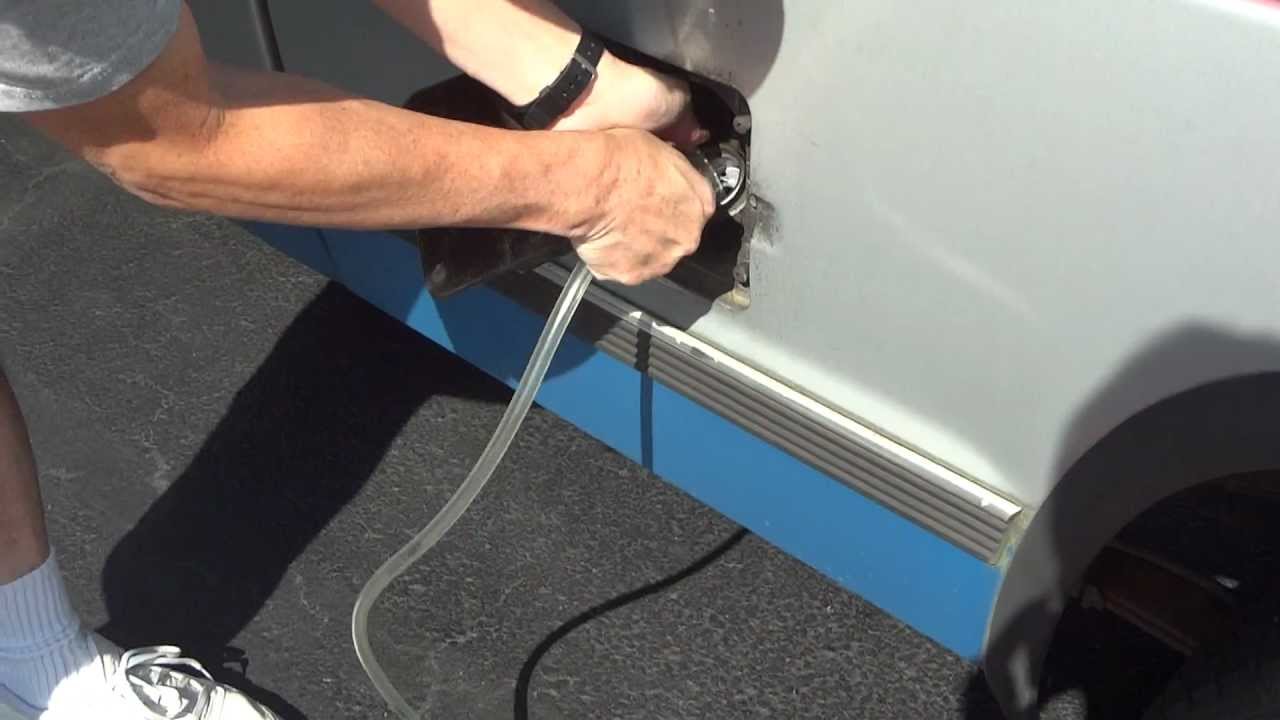 How to siphon gas easily without a pump.