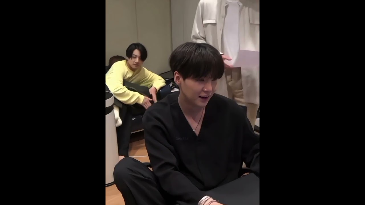 Only taehyung can sit on Jungkooks lap 🤧🖤 #kimtaehyung #jeonjungkook #taekook #taeshorts