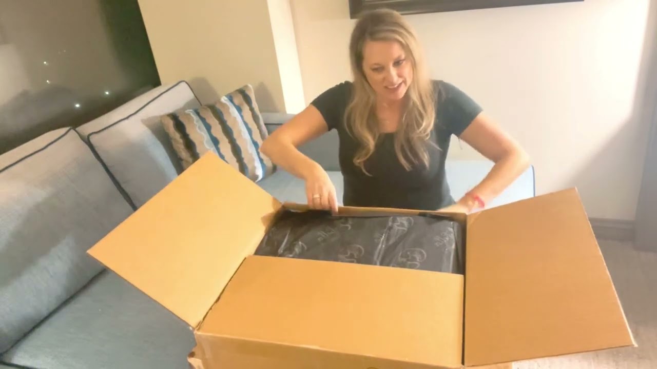 NEW TAIL UNBOXING | MERBELLA & FINFOLK COLLABORATION! 