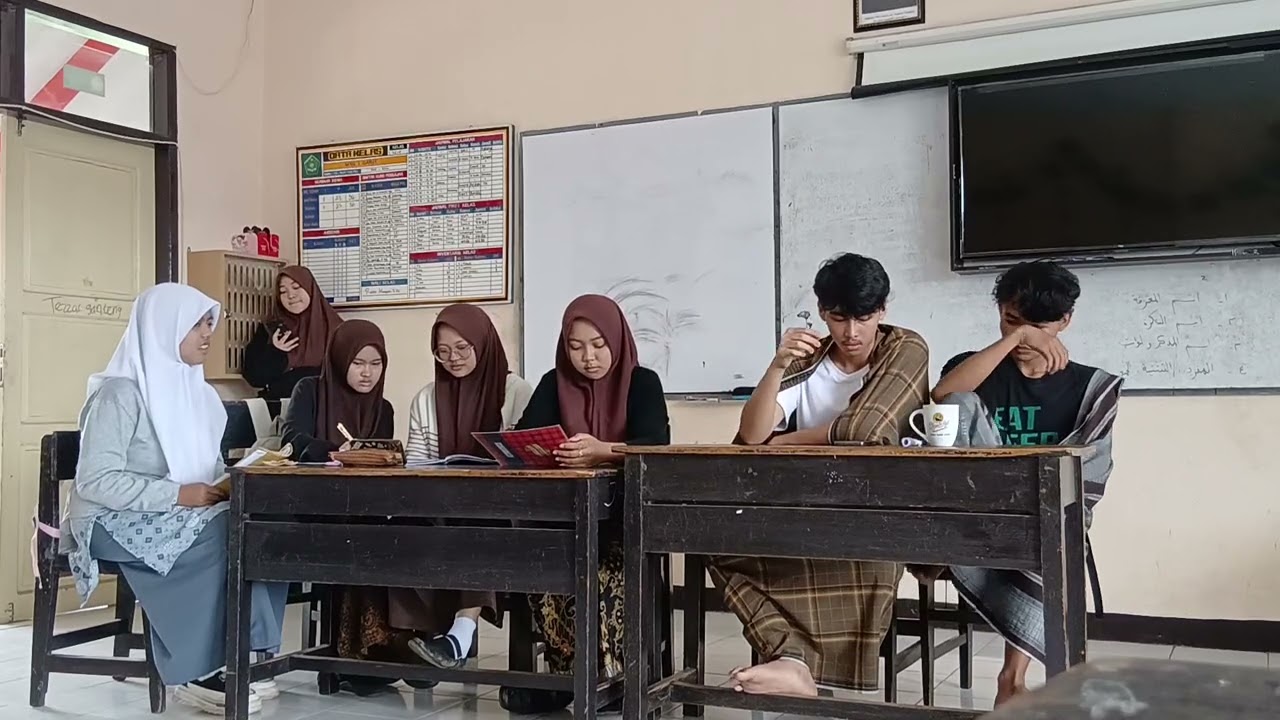 Drama sunda kelompok 3 || warung kopi