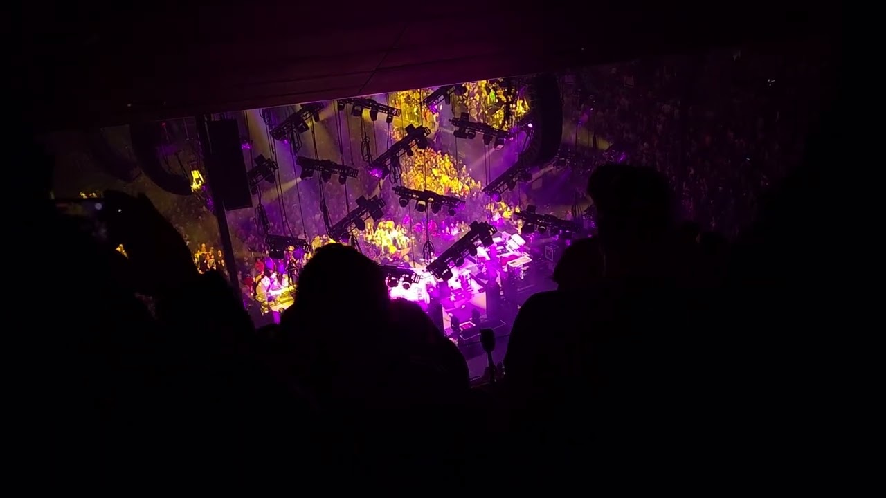 Phish - 04/21/2022 - TMWSIY &rarr; Avenu Malkenu &rarr; TMWSIY (MSG April 2022)