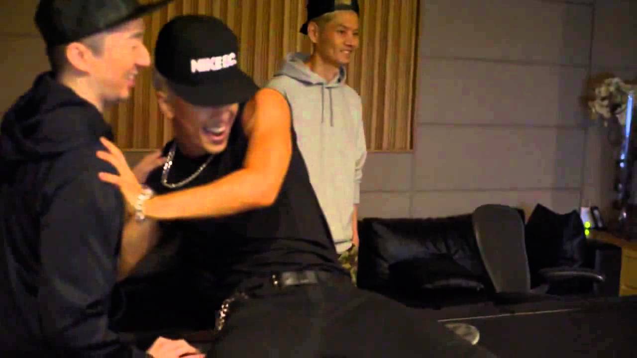 Taeyang NIKE Commercial 2014 -  AIR 15sec HD