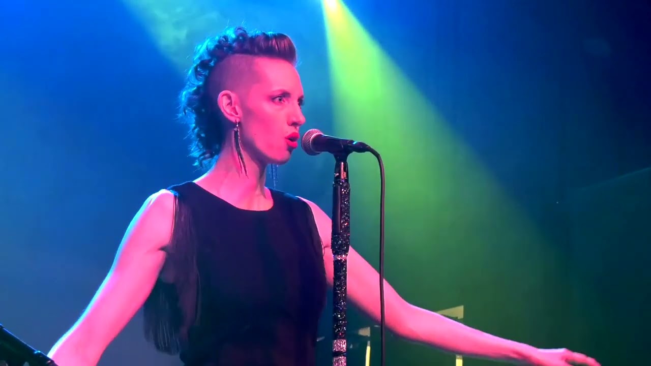 THE CLAUDETTES: Git Back (Live in Des Moines 2024)