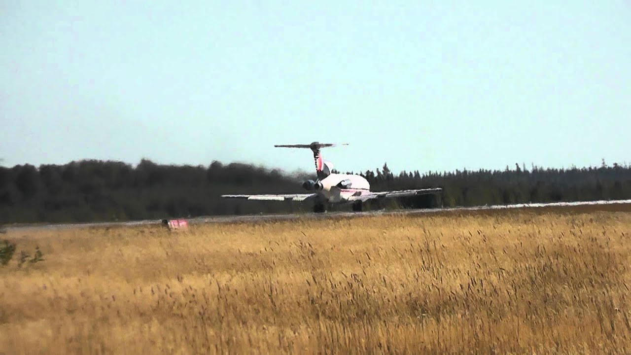Cargojet C-GCJZ | Boeing 727-200 take off RWY18 | Val-d'Or (CYVO)
