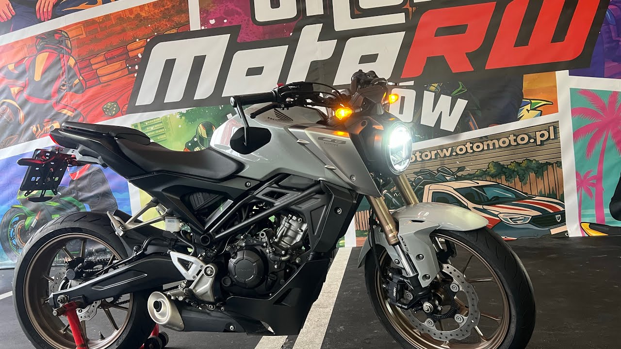 Honda CB125R 2021 MotoRW