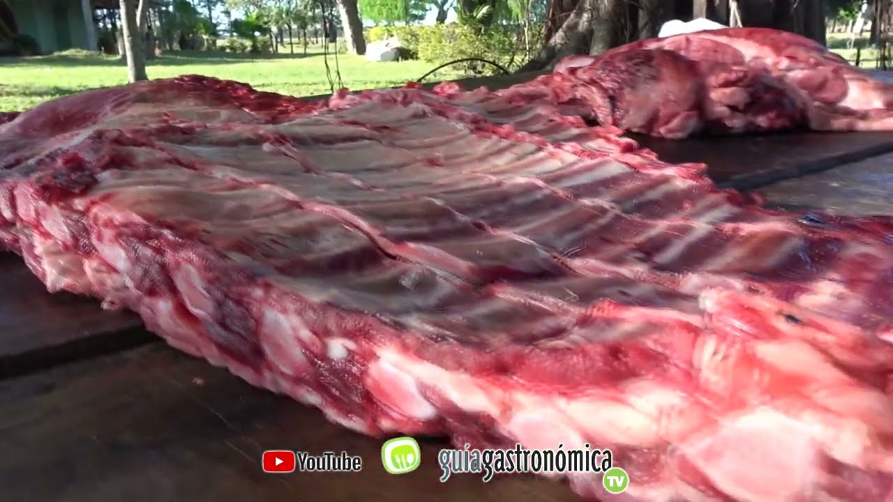 Жареный стейк из буйволиного мяса