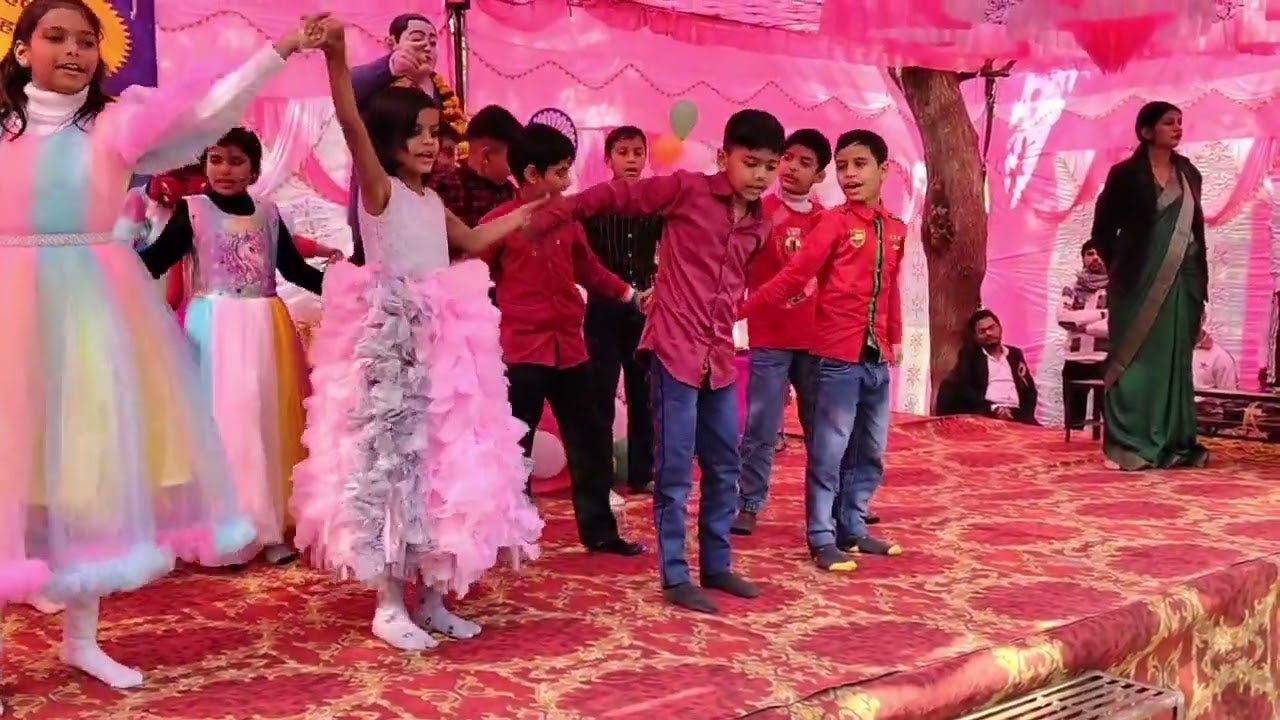 Small kids performance and giving good message 