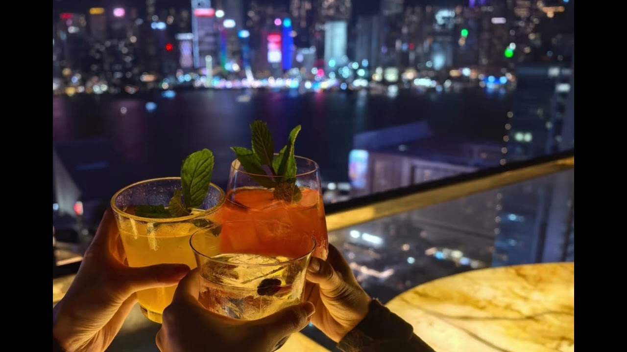 再伸出想握我手