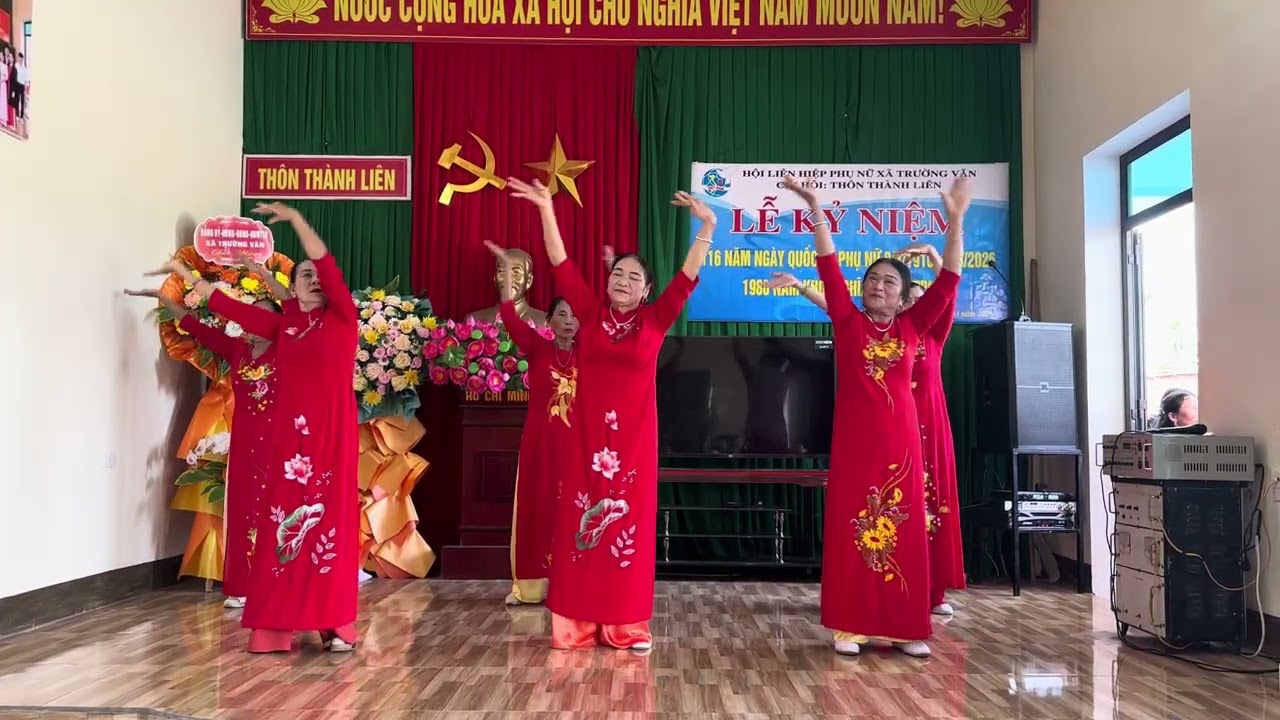 Hương sen dâng bác