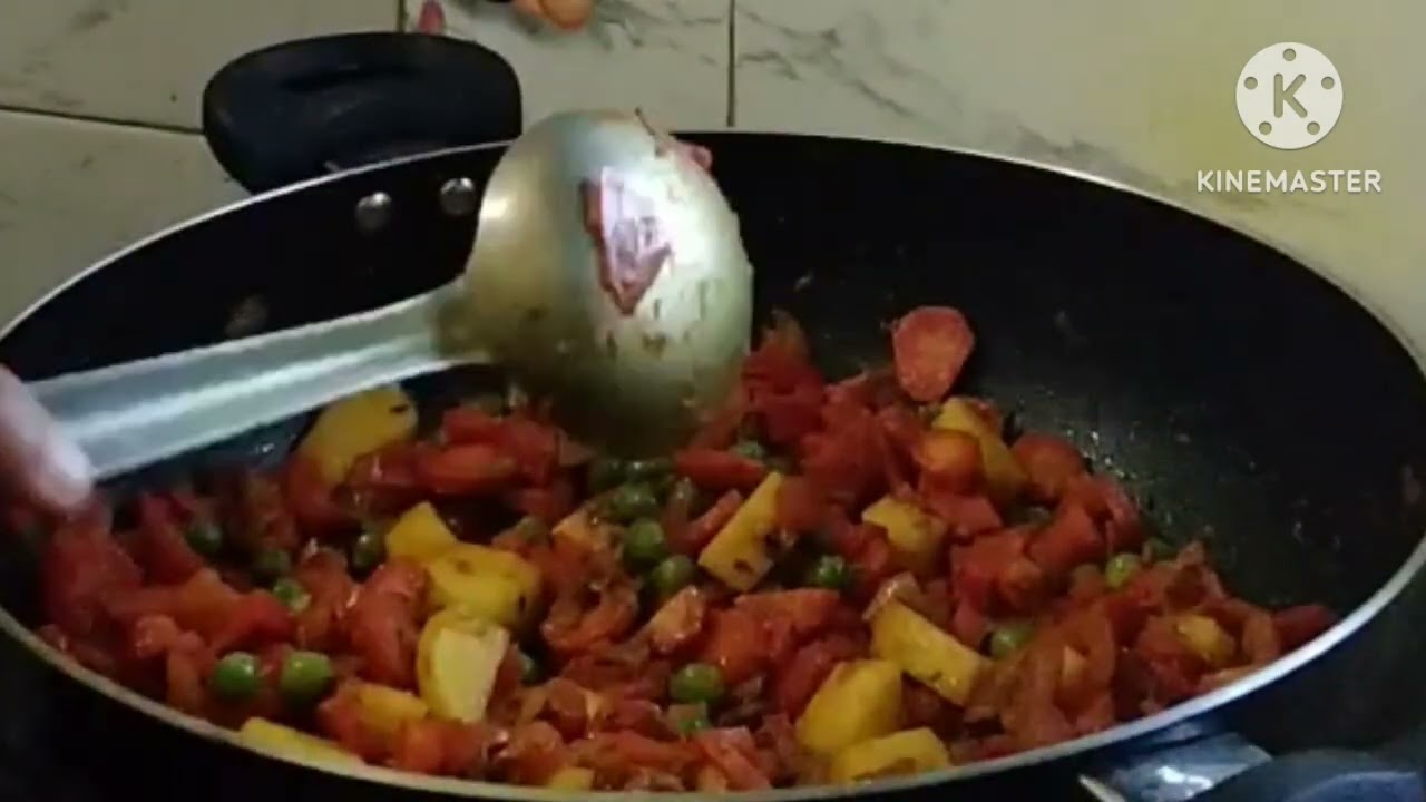  ਗਾਜਰ ਆਲੂ ਮਟਰ ਦੀ ਬਹੁਤ ਹੀ ਟੇਸਟੀ ,ਮਸਾਲੇਦਾਰ ਸਬਜ਼ੀ | Gajal aloo mater di  sabji | गाजर आलू मटर की सब्जी 