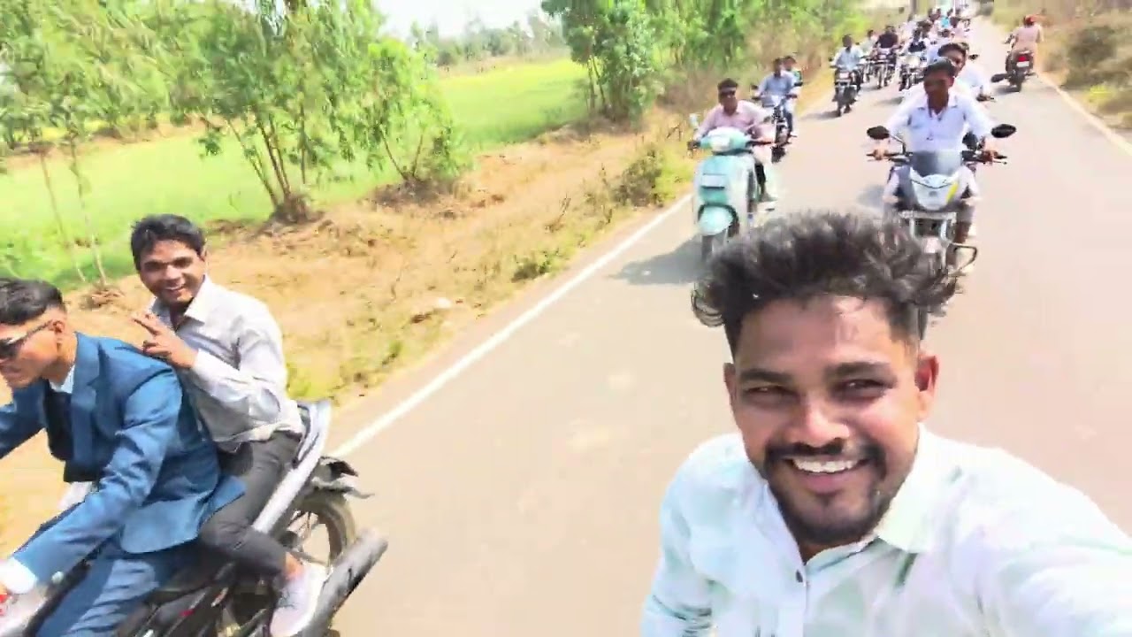 My village marriage  video📱📸 Dilwale dulhaniya Le jayenge...😎 Super express band ke sath full moj 💃🕺