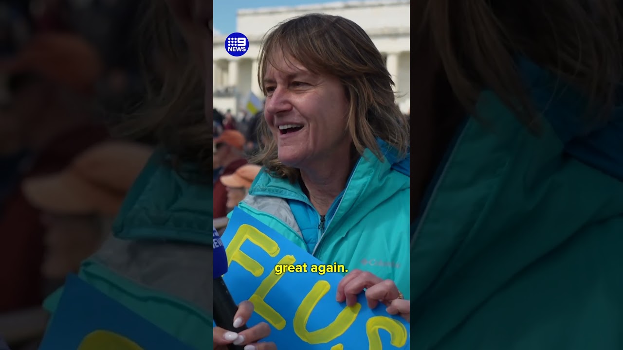 Celebrities join Americans in &lsquo;No Kings&rsquo; protest | 9 News Australia