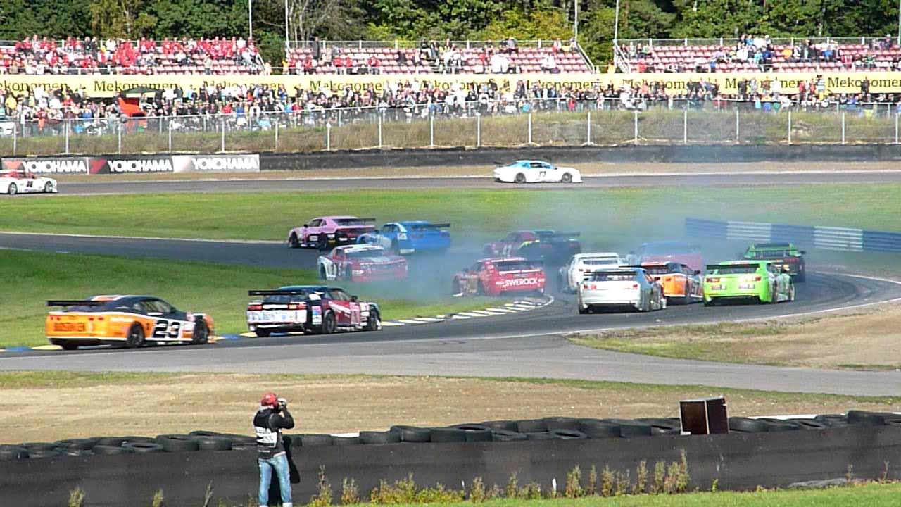 Chevrolet Camaro Cup Crash