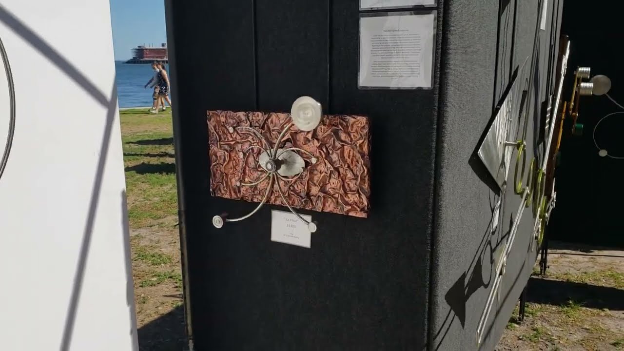Kinetic sculpture display