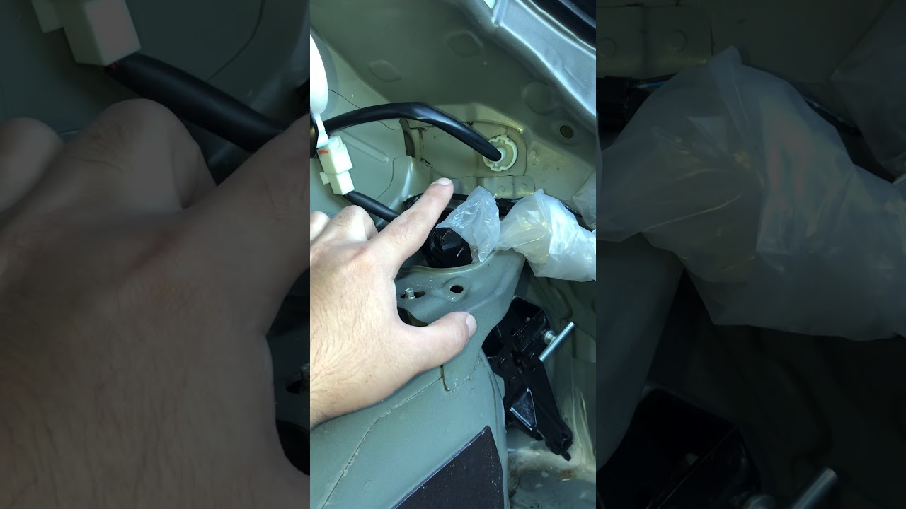 Mazda 2 DE 2009 3doors Spare Wheel Well Water Ingress.