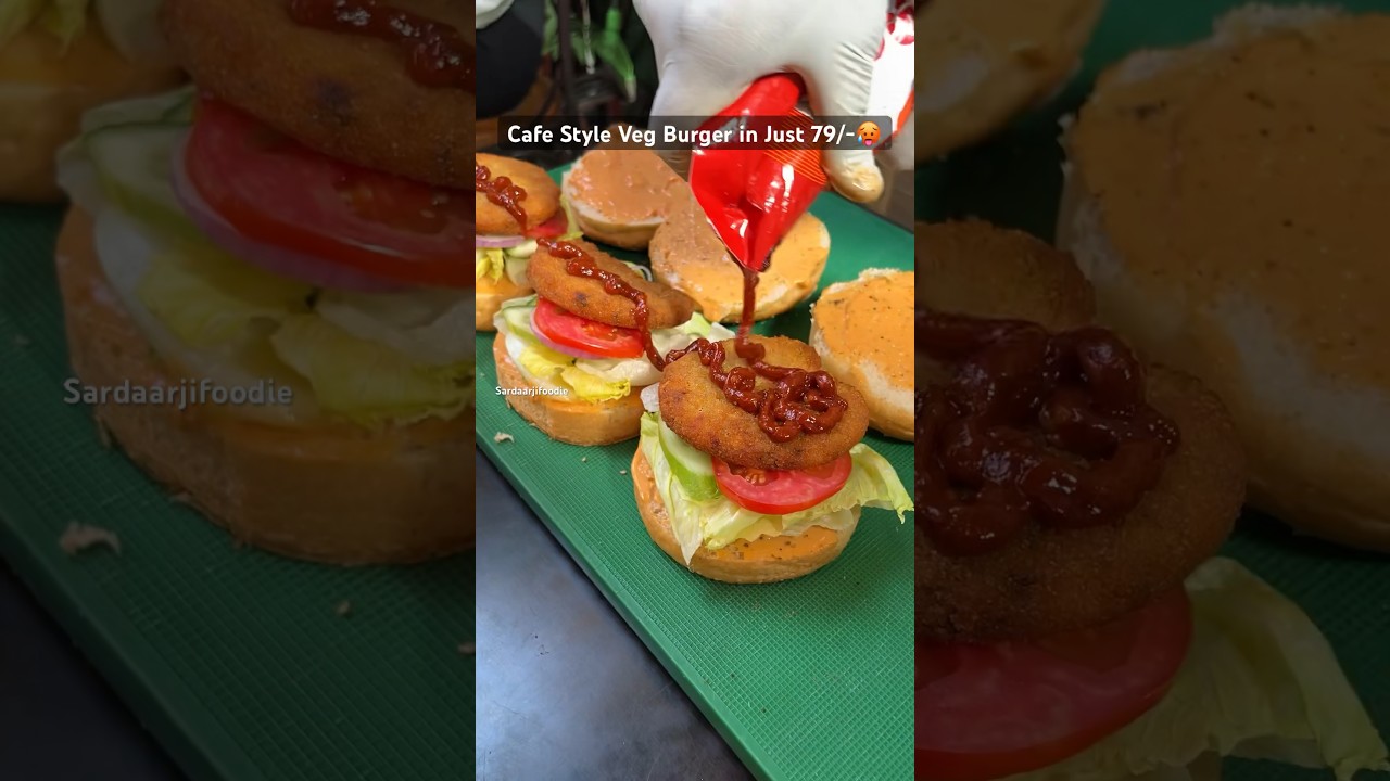 Cafe style veg burger🥵 #streetfoodindia #foodies #shortsfeed #foodvlog #favorite #foodshorts #food