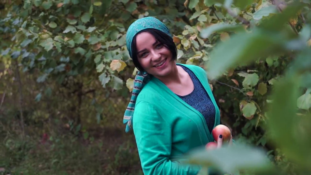 Надия Микаил - 