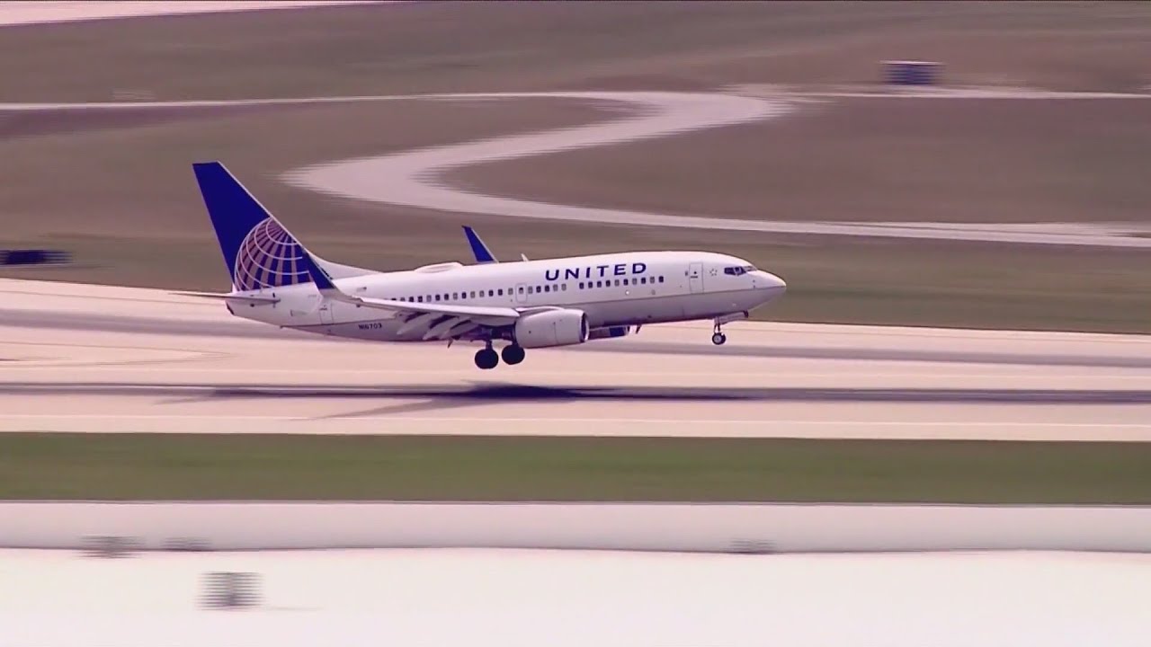 O'Hare Airport faces potential flight restrictions amid peak summer travel