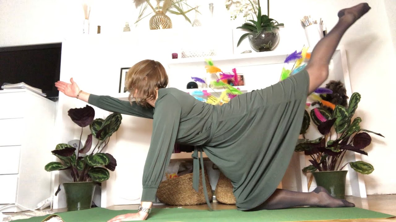 YOGA CLASS! Day 481 of yoga and gratefulness